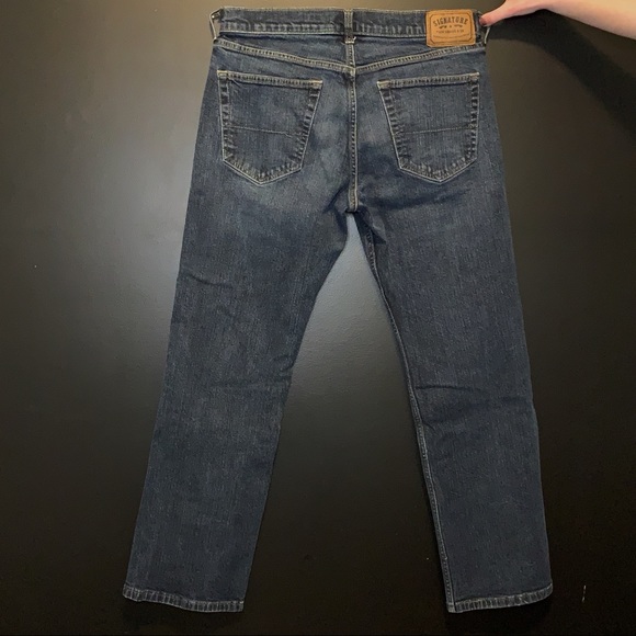 Signature Levi Strauss and Co Straight leg jeans - Picture 2 of 4